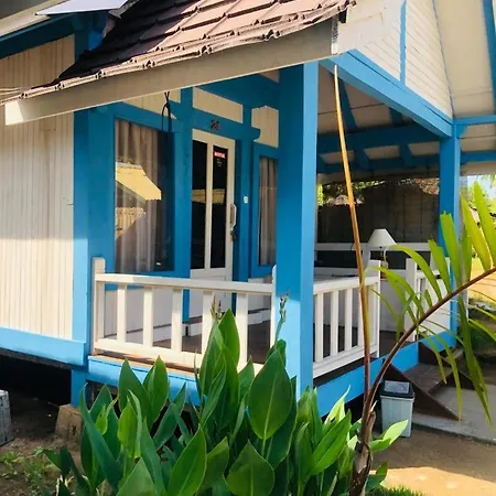 Youpy Bungalows Gili Air Room photo